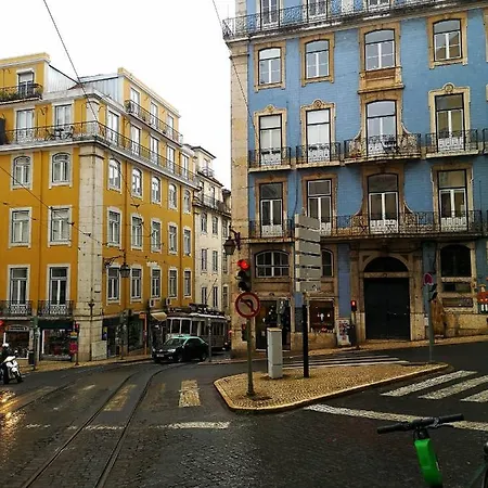 Will Be Friends بيت شباب Lisboa